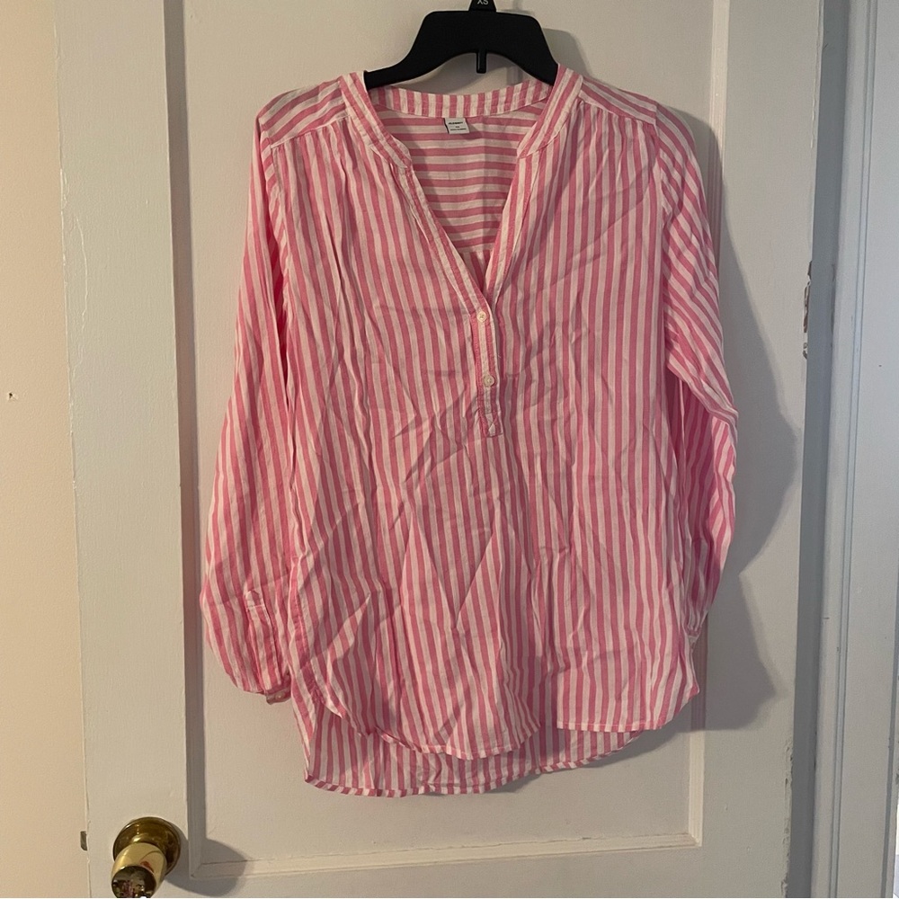 Old Navy Pink Striped Women's Top